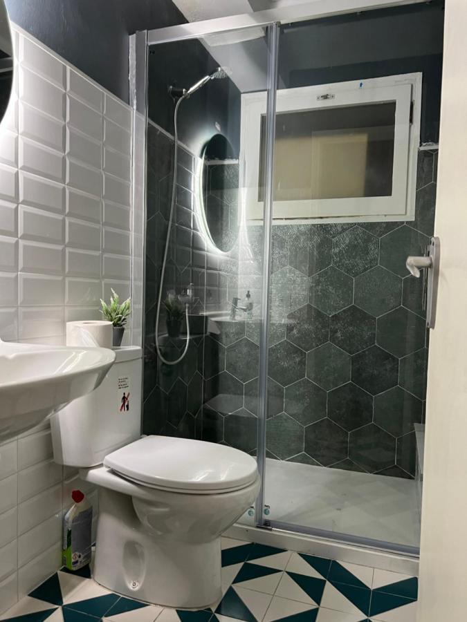 Habitacion Economica Apartment ฟิกวยเรส ภายนอก รูปภาพ